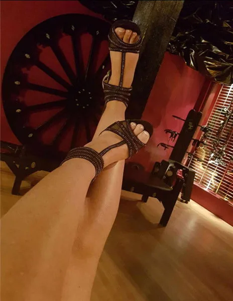 Lisa Dominante Animalische Dirty Lady escort Stuttgart